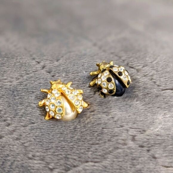 Vintage Petite Rhinestone/Goldtone Ladybug Brooches -Scatter Pins - Picture 9 of 16